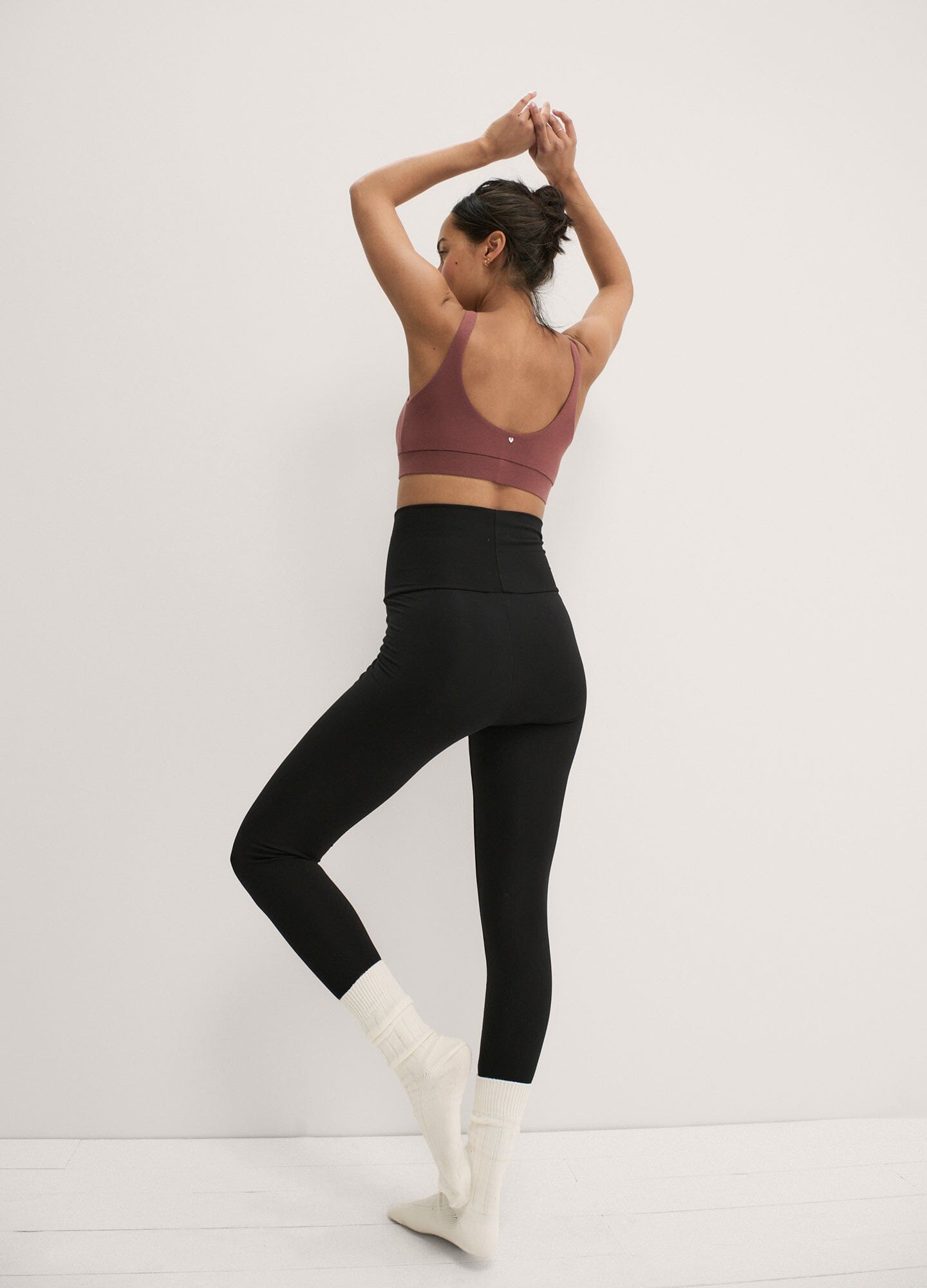 Hatch Ultra-Soft Black Leggings