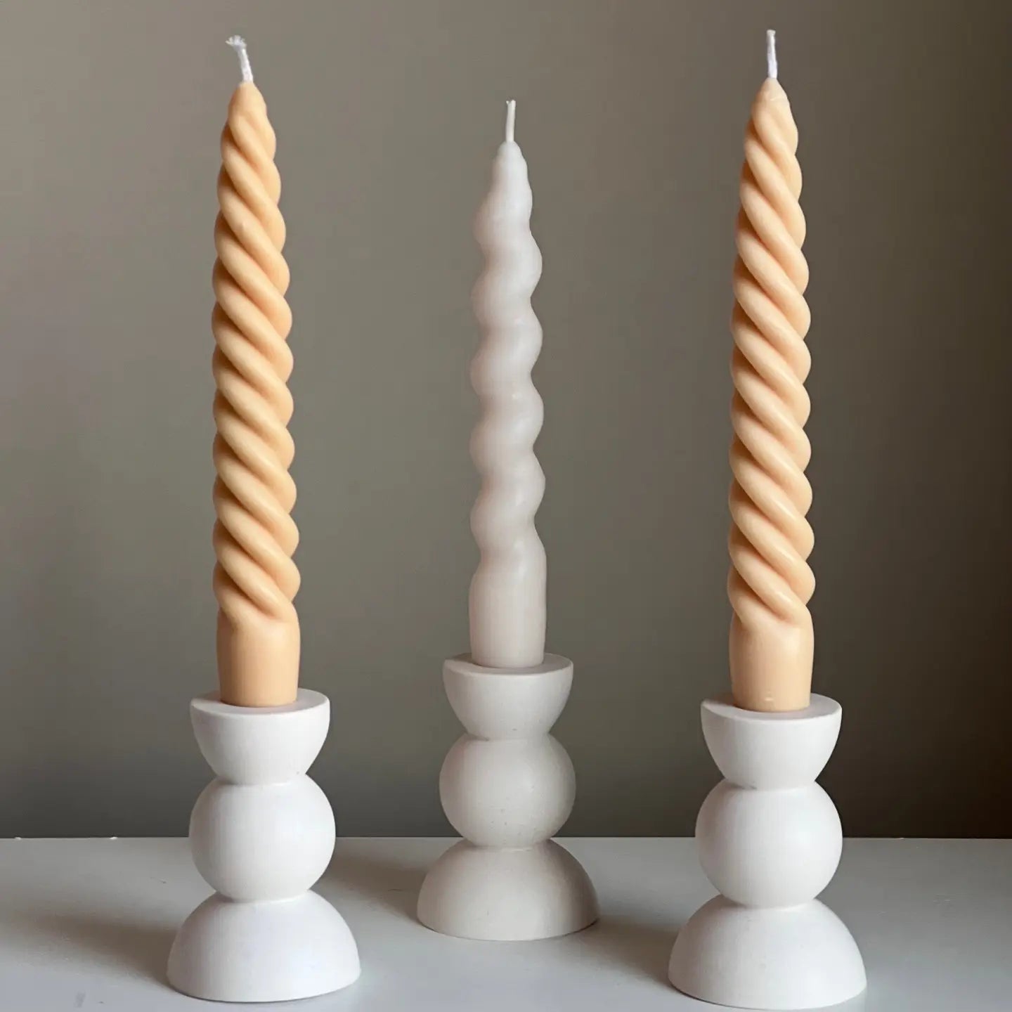 Round Candlestick Holder